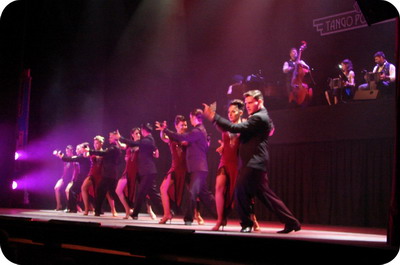 Tango Porteño show Buenos Aires the magnificent group of Tango dancers