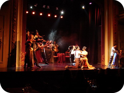 Mansión Tango Show in Buenos Aires group choreography with elaborated wardrobe