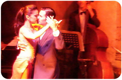El Viejo Almacen show de Tango em San Telmo casal sensual