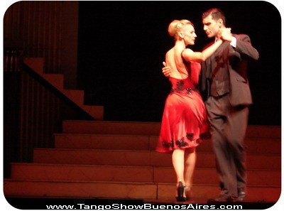 Tango Porteo show Buenos Aires traditional tango