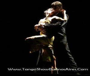 sensuality of tango at Esquina Carlos Gardel tango_show_buenos_aires