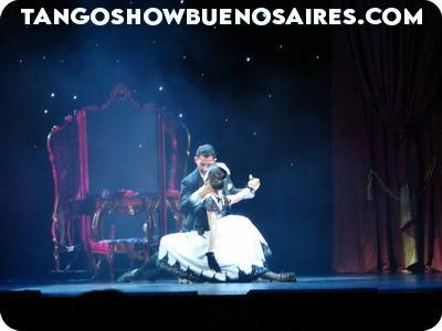 A moment of romanticism and love at Tango Porteņo Show A moment of romanticism and love at Tango Porteņo Show