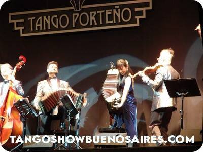 Natsuki Nishihara playing bandoneon with the Tango Porteņo orchestra in Buenos Aires Natsuki Nishihara playing bandoneon with the Tango Porteņo orchestra in Buenos Aires